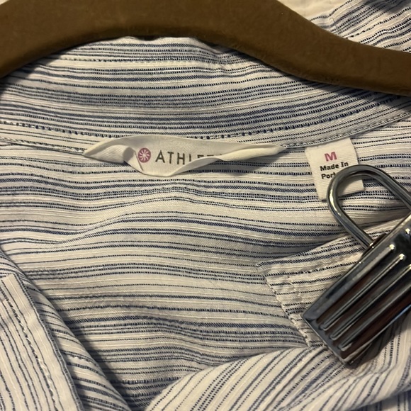 Athleta button down - Picture 5 of 5